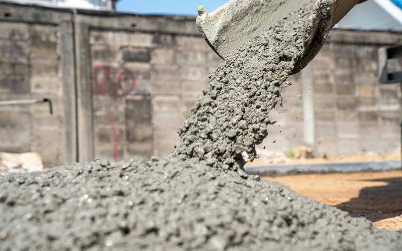 Beton Yüzeylerde Çimento Kaynaklı Çatlakları Önleme Teknikleri